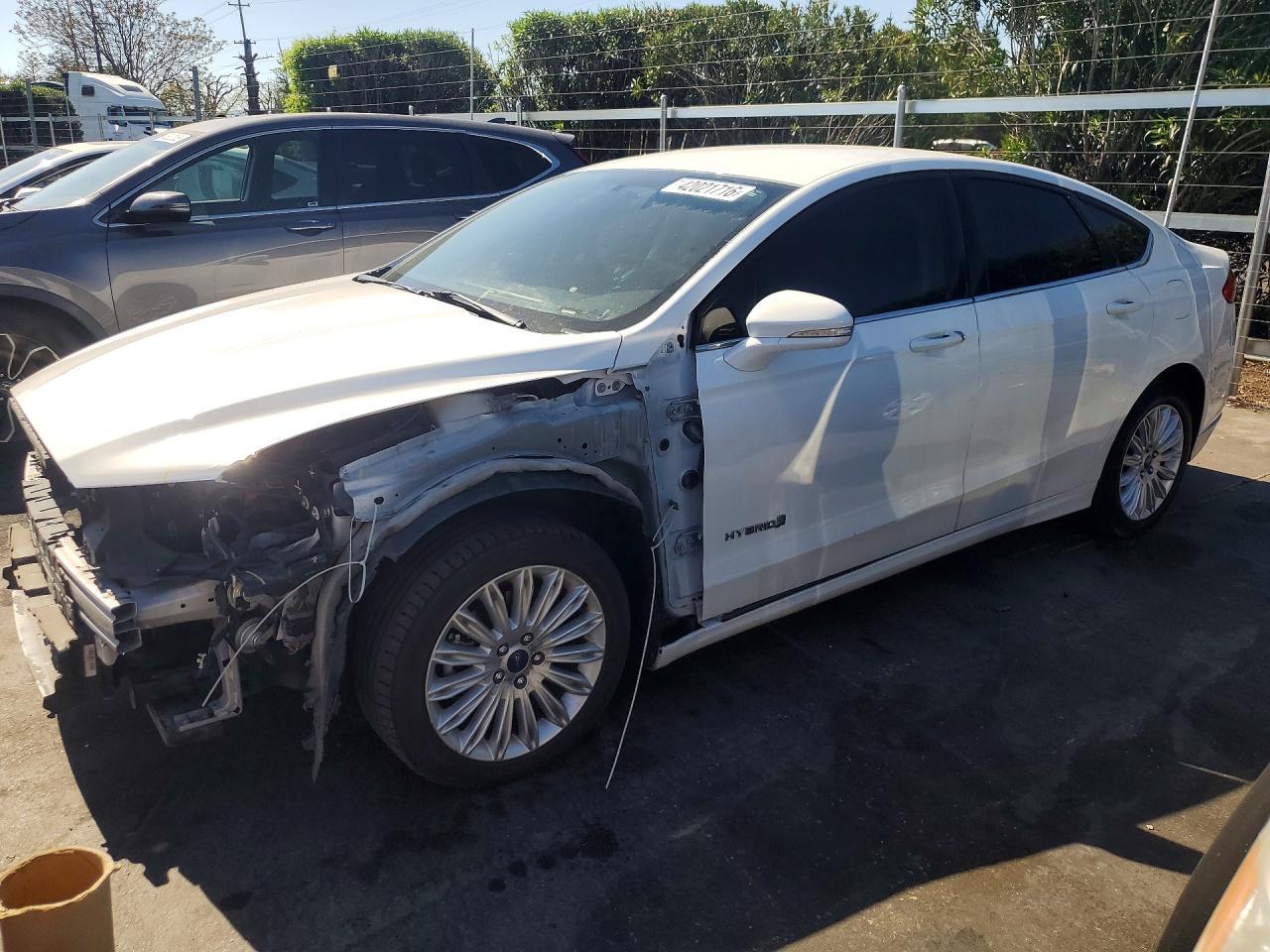 2013 Ford Fusion Se Hybrid - zdjęcie główne