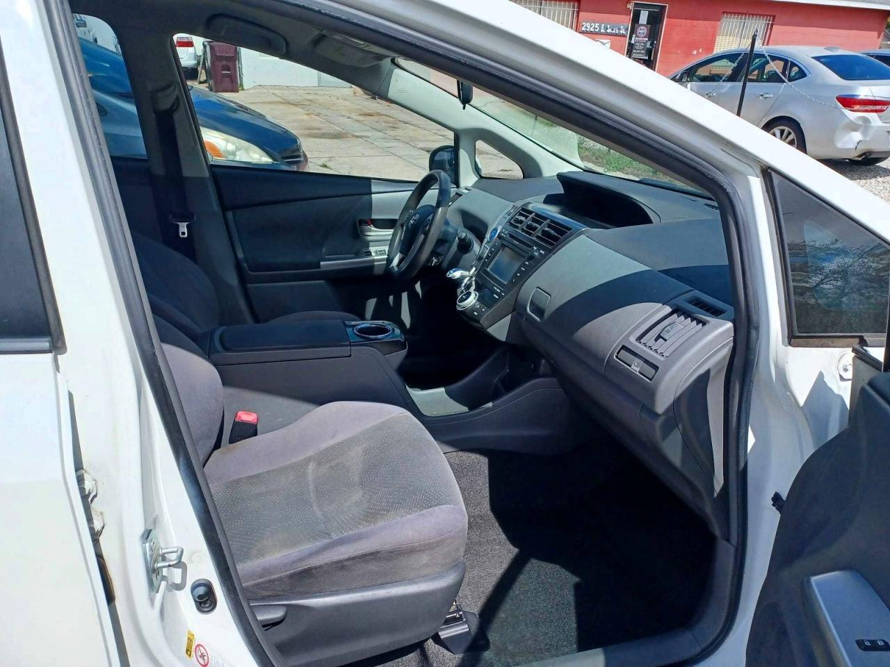 2013 Toyota Prius V Three - zdjęcie 5