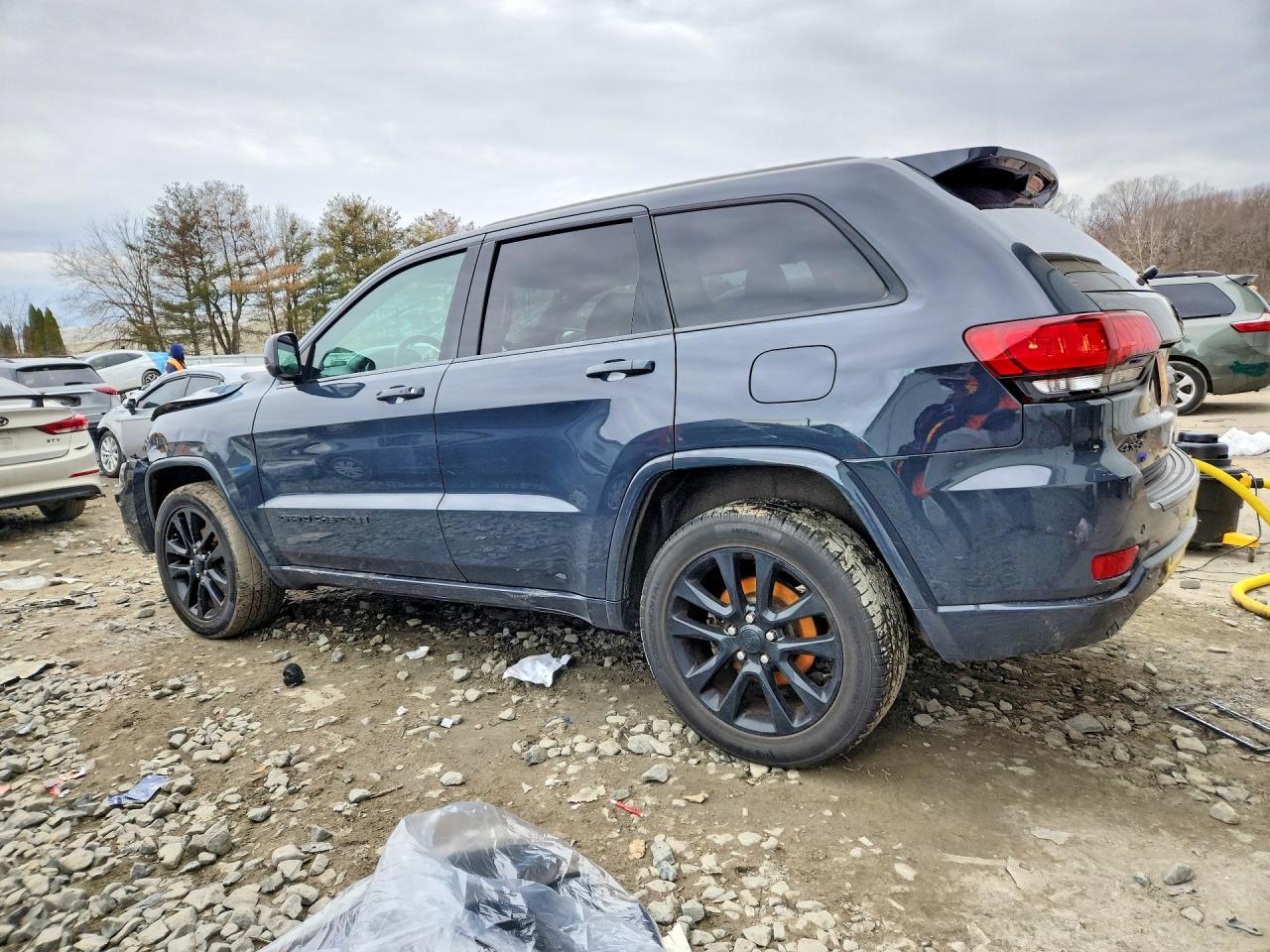 2017 Jeep Grand Cherokee Laredo - zdjęcie 2
