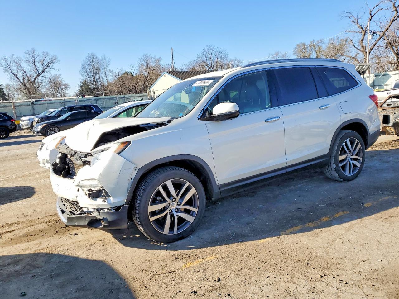 2017 Honda Pilot Elite - zdjęcie główne