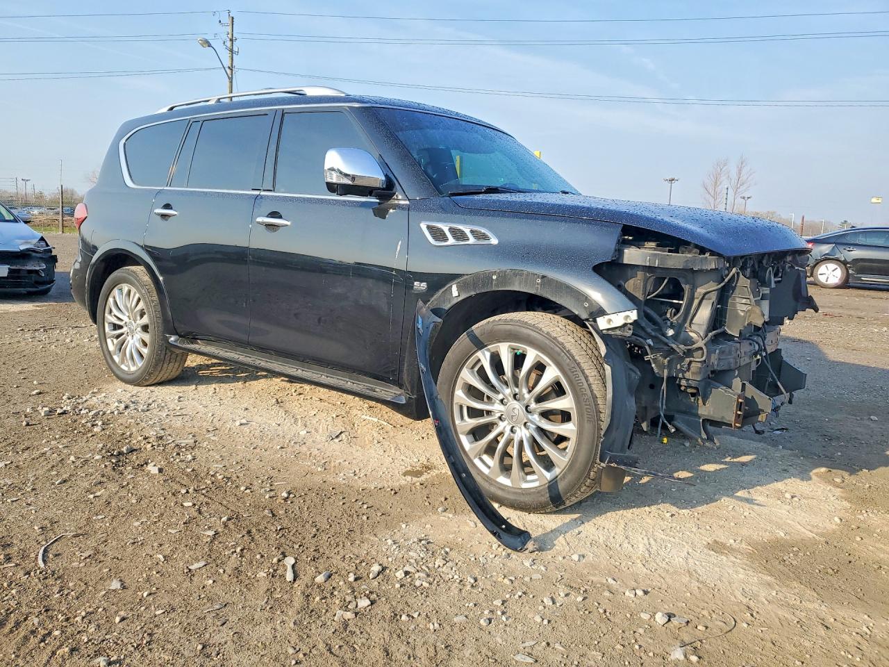 2017 Infiniti Qx80 - zdjęcie 4