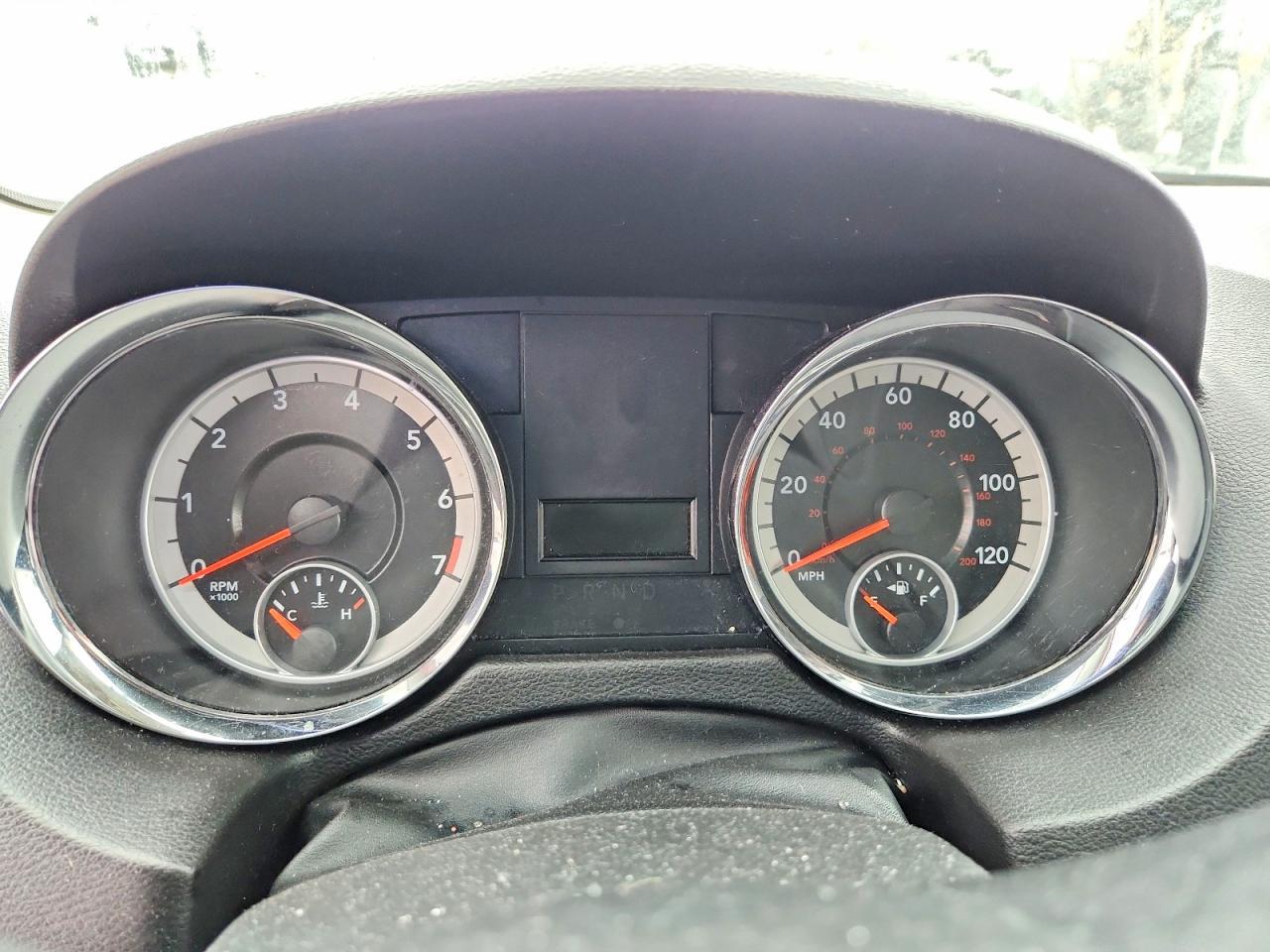 2014 Dodge Grand Caravan Sxt - zdjęcie 9