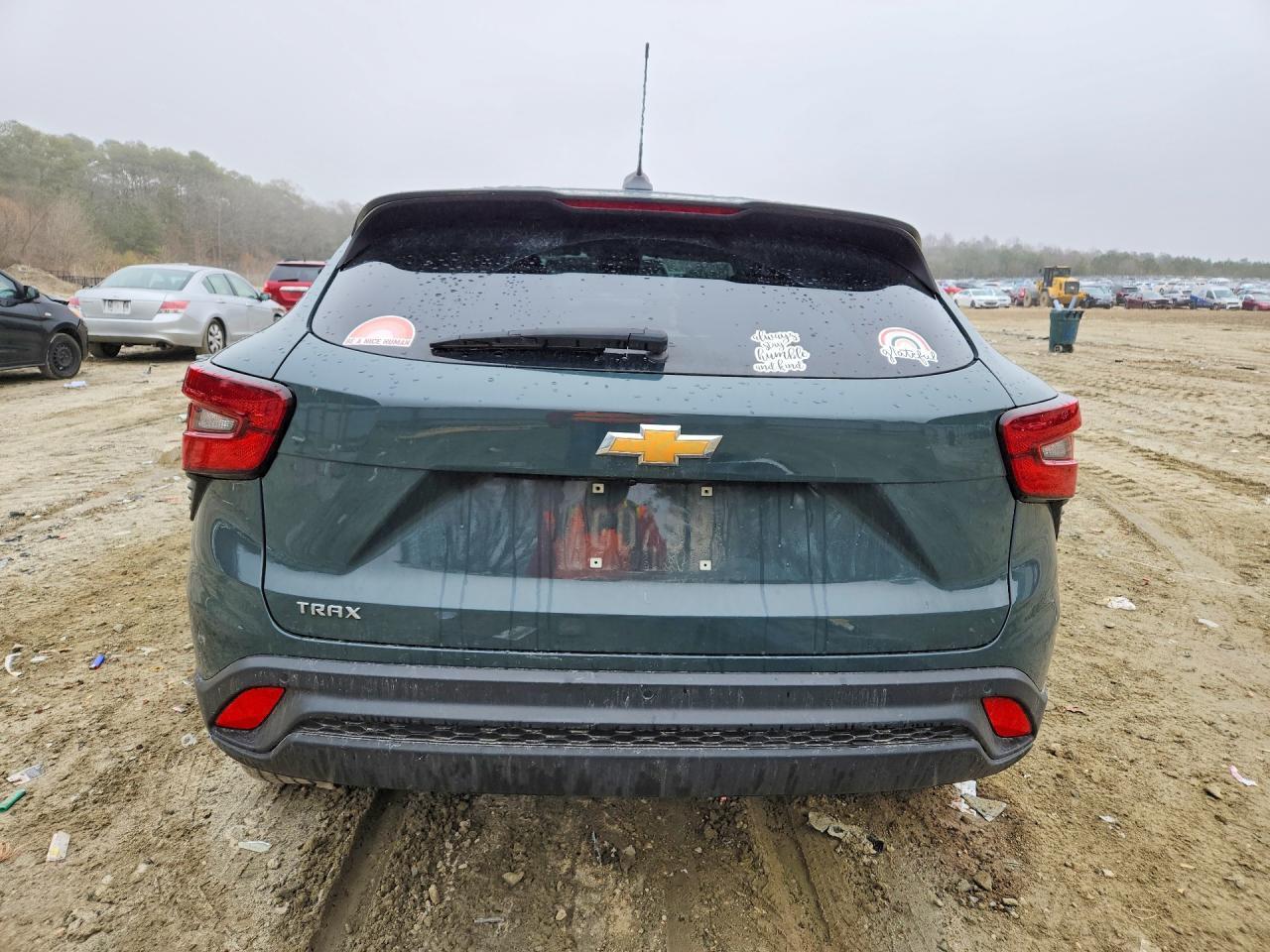 2025 Chevrolet Trax Ls - zdjęcie 6