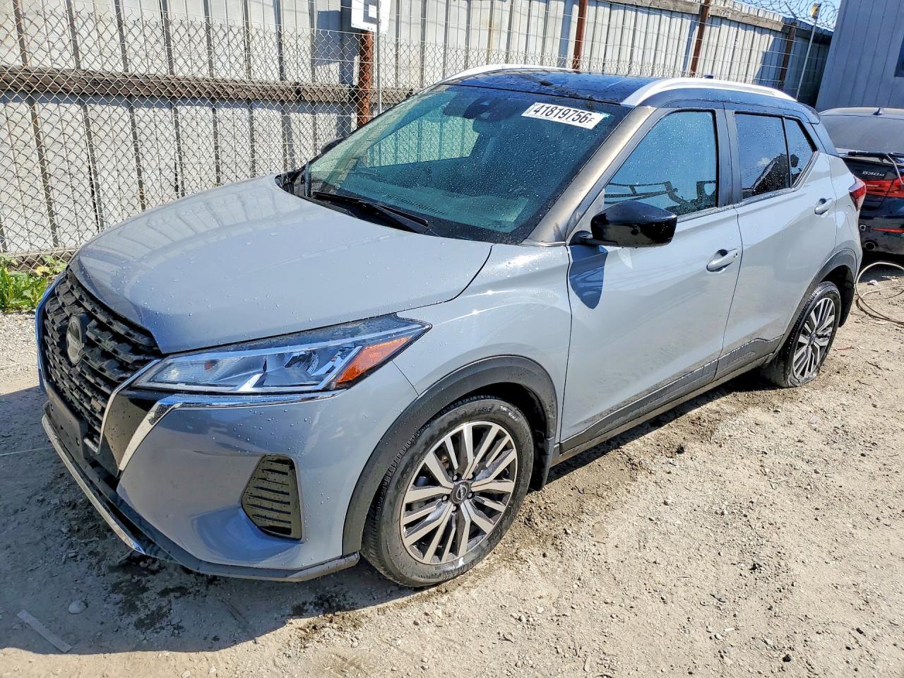 2023 Nissan Kicks Sv - zdjęcie główne