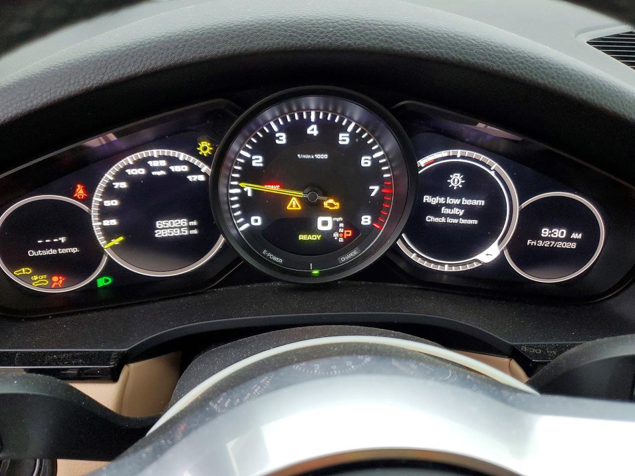 2020 Porsche Cayenne E-Hybrid - zdjęcie 9