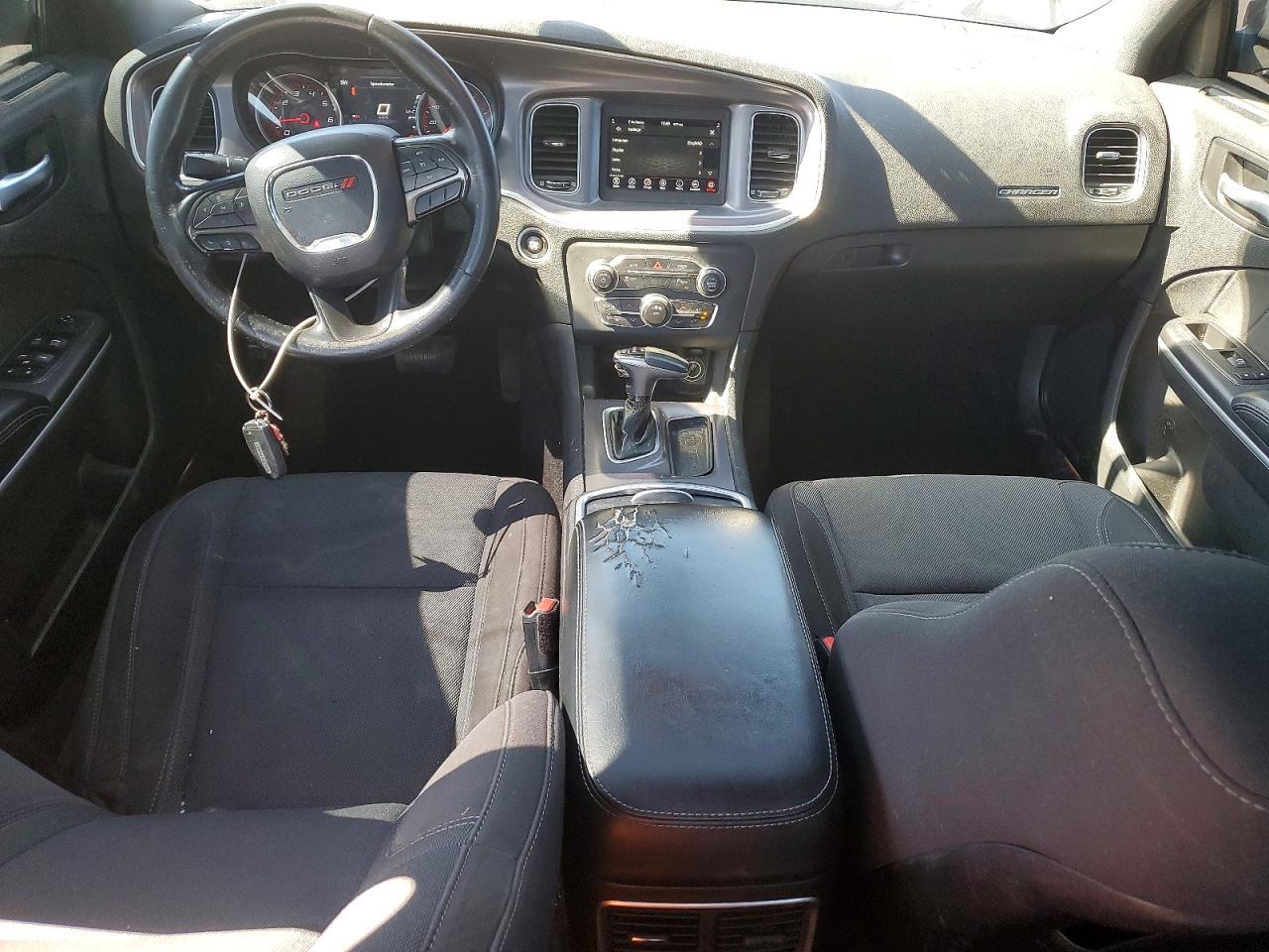 2019 Dodge Charger - zdjęcie 8