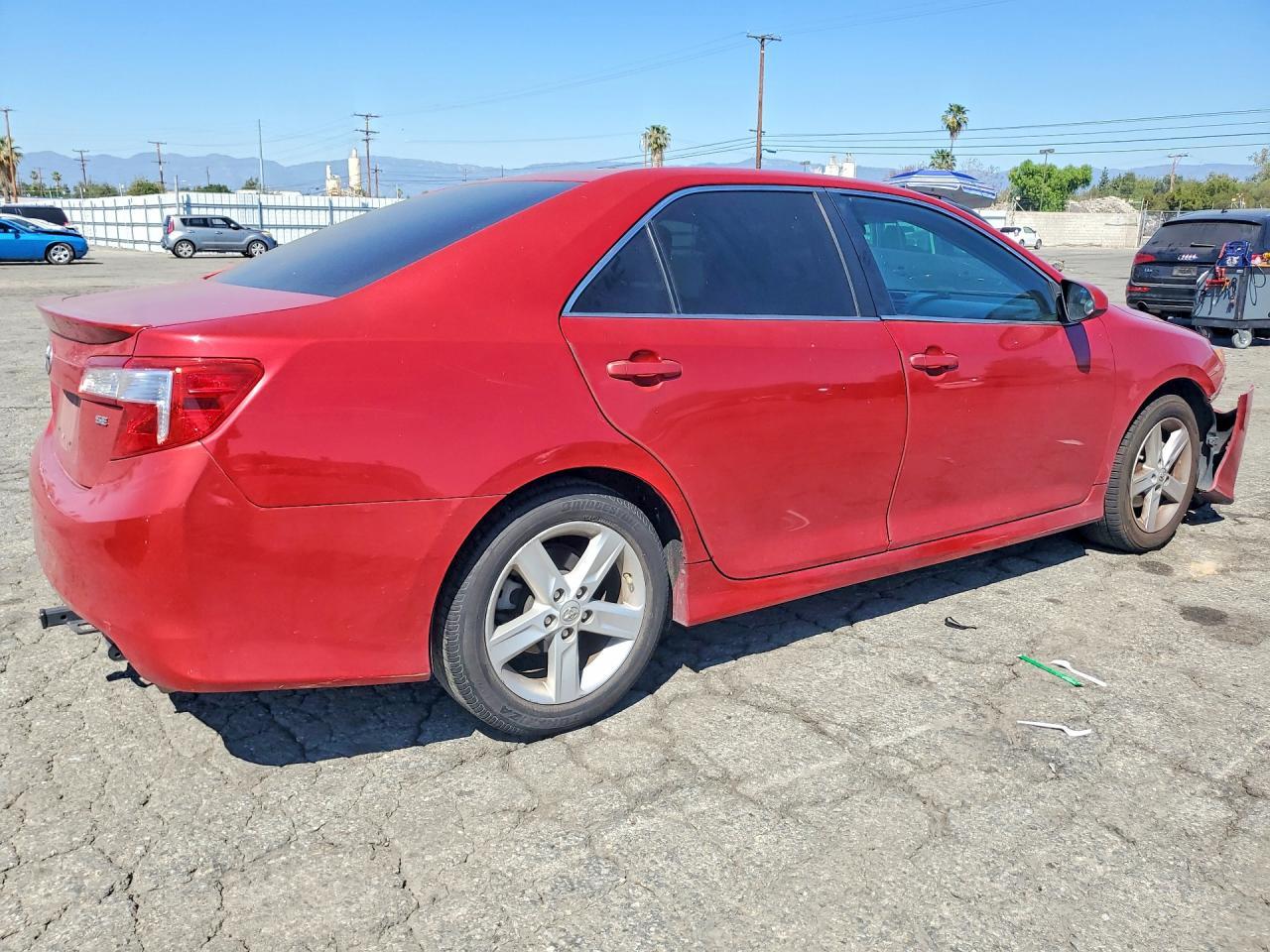 2013 Toyota Camry Se - zdjęcie 3