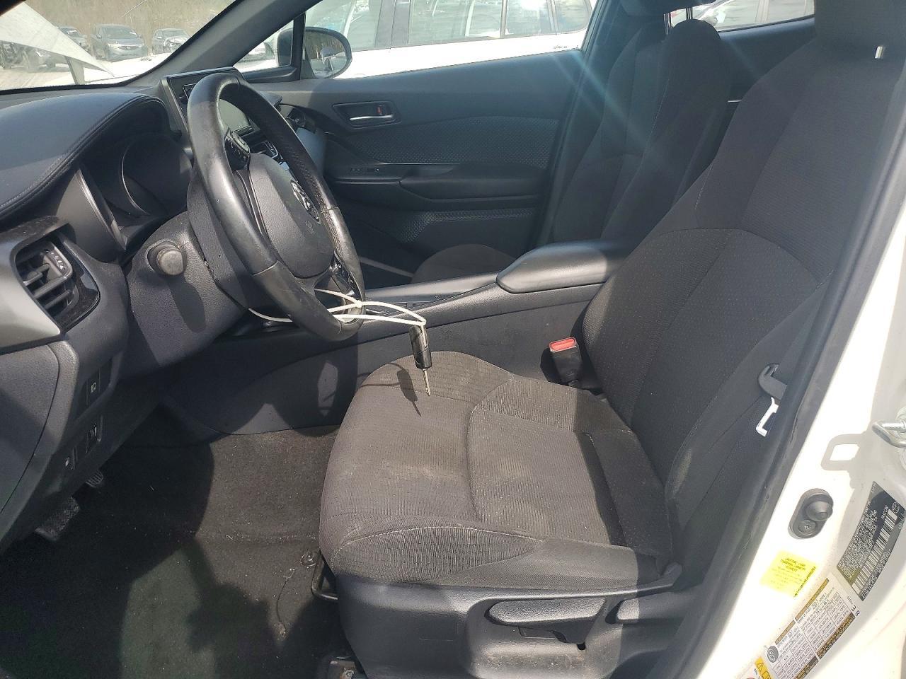 2018 Toyota C-Hr Xle - zdjęcie 7