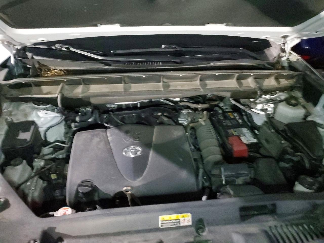 2022 Toyota Highlander Sport - zdjęcie 12