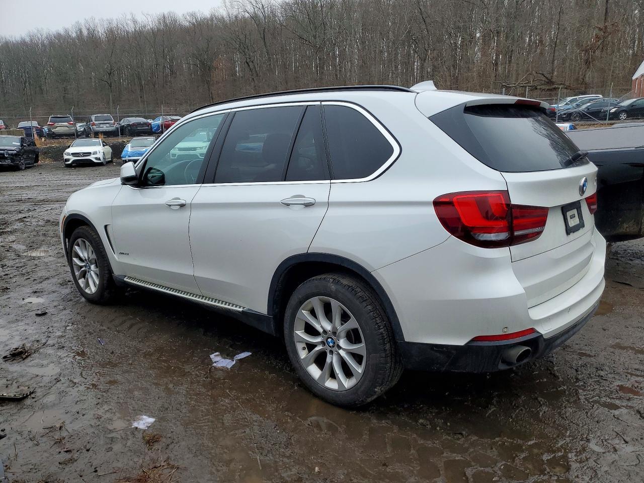 2016 BMW X5 xDrive35I - zdjęcie 2