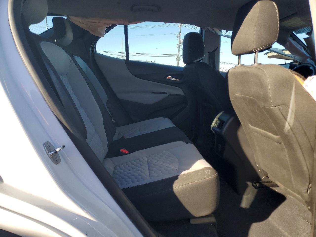 2019 Chevrolet Equinox Ls - zdjęcie 11