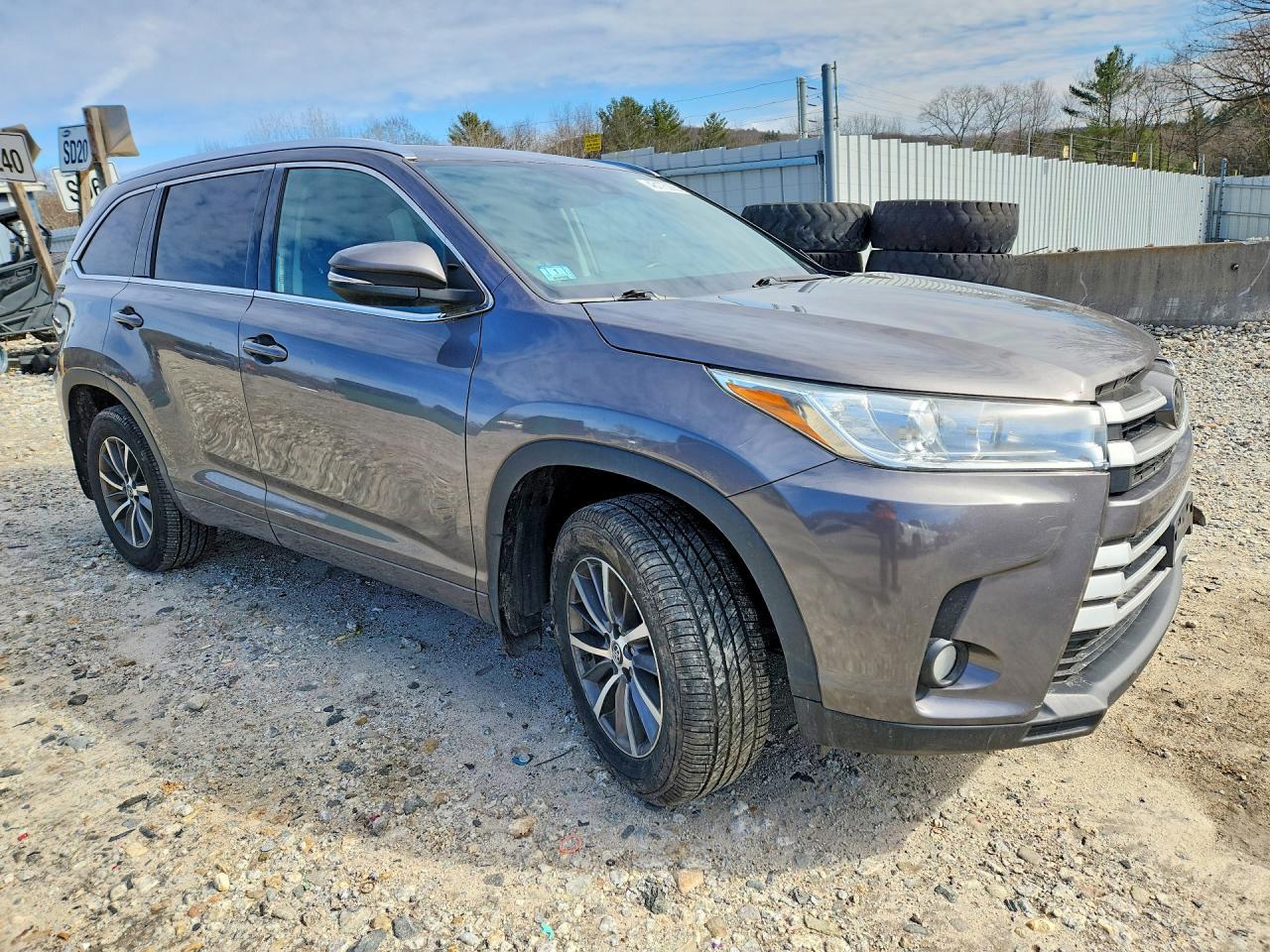 2018 Toyota Highlander Xle - zdjęcie 4