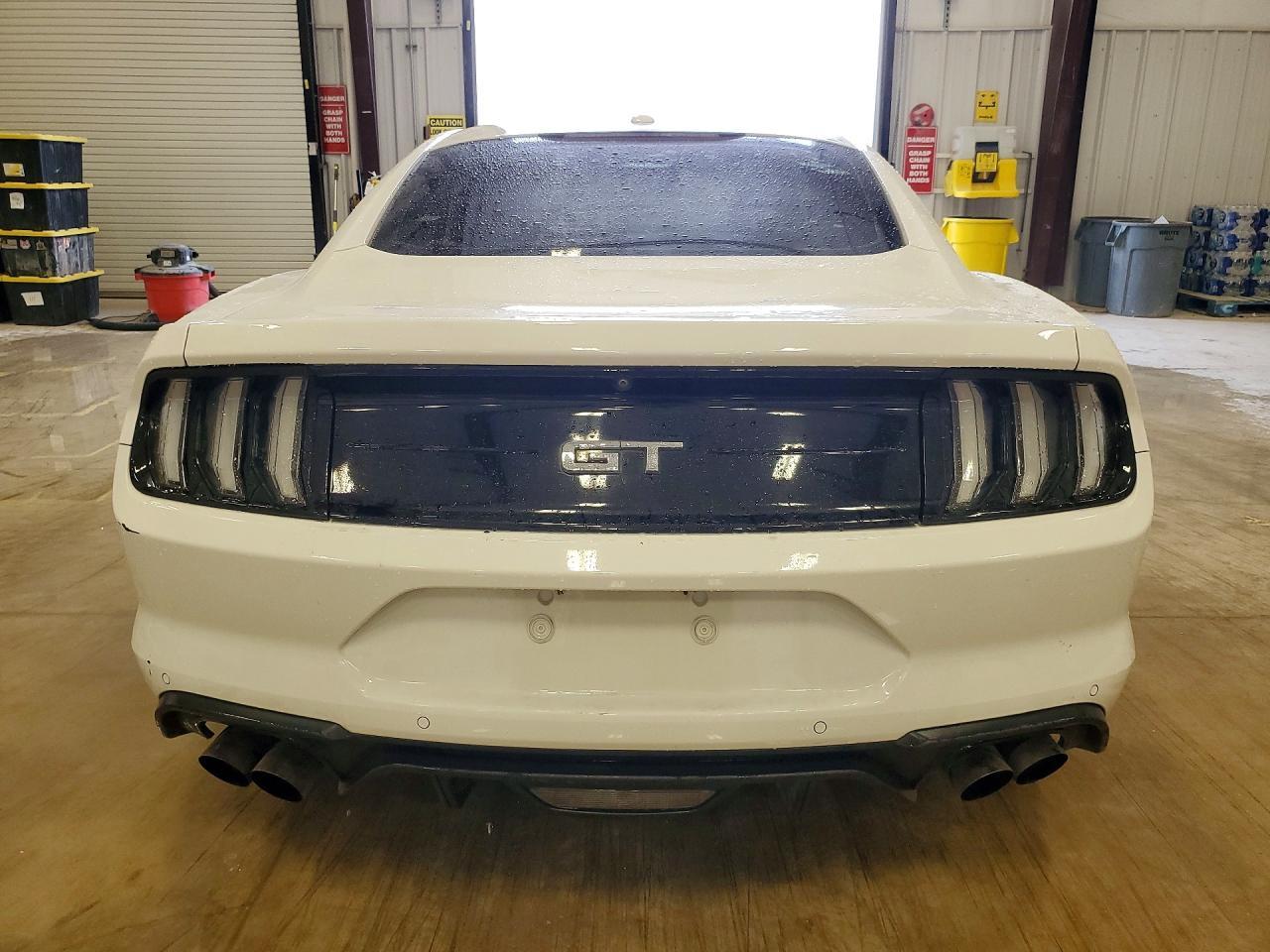 2019 Ford Mustang Gt - zdjęcie 6