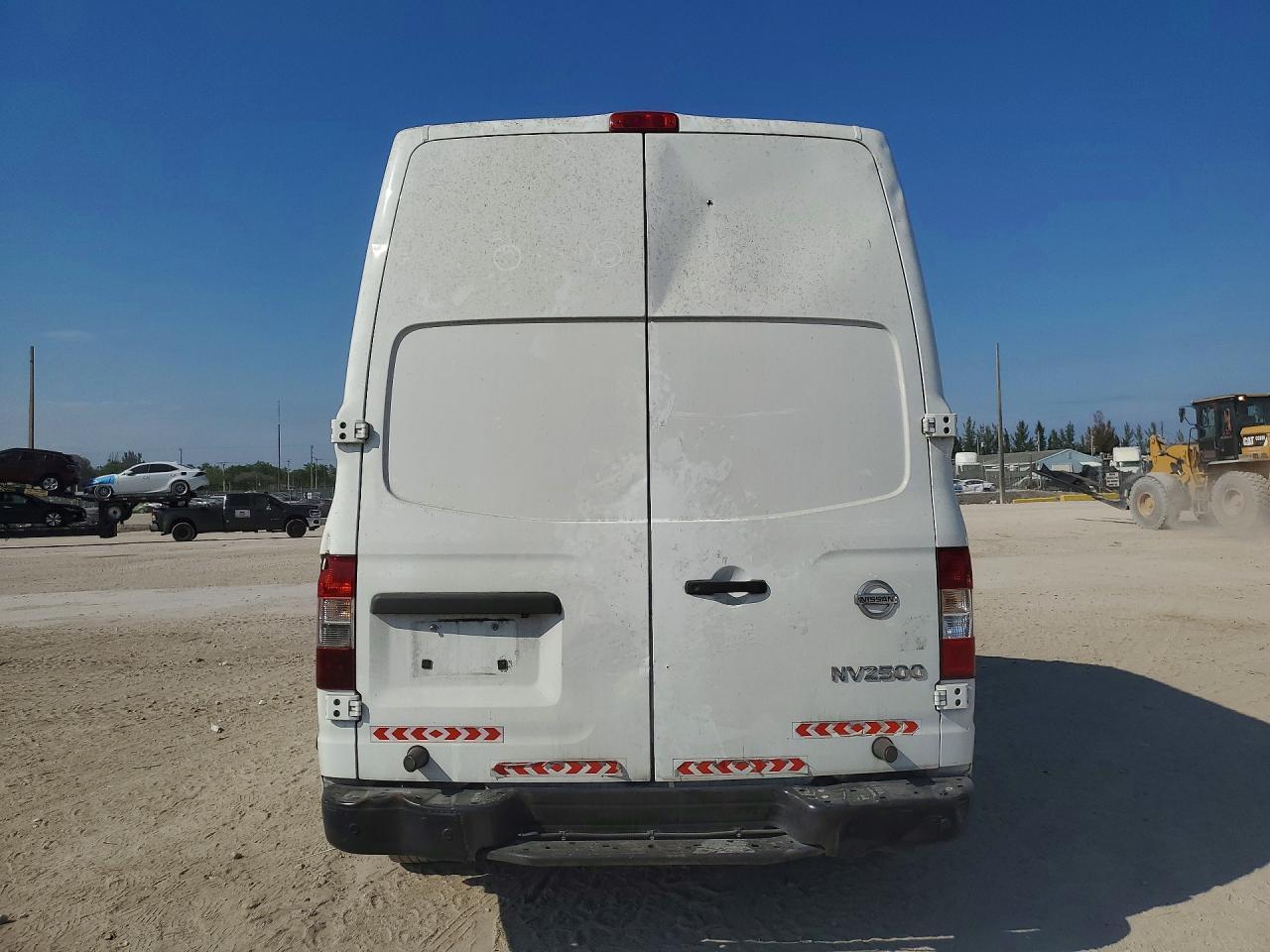 2018 Nissan Nv 2500 Hd Sv - zdjęcie 6