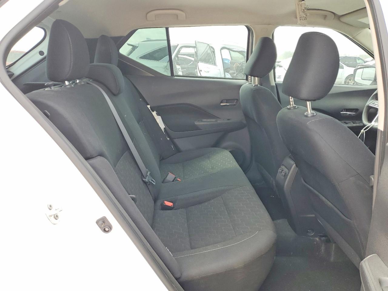 2024 Nissan Kicks Sv - zdjęcie 11