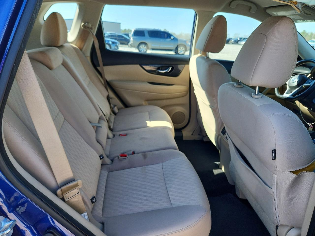 2017 Nissan Rogue S - zdjęcie 11