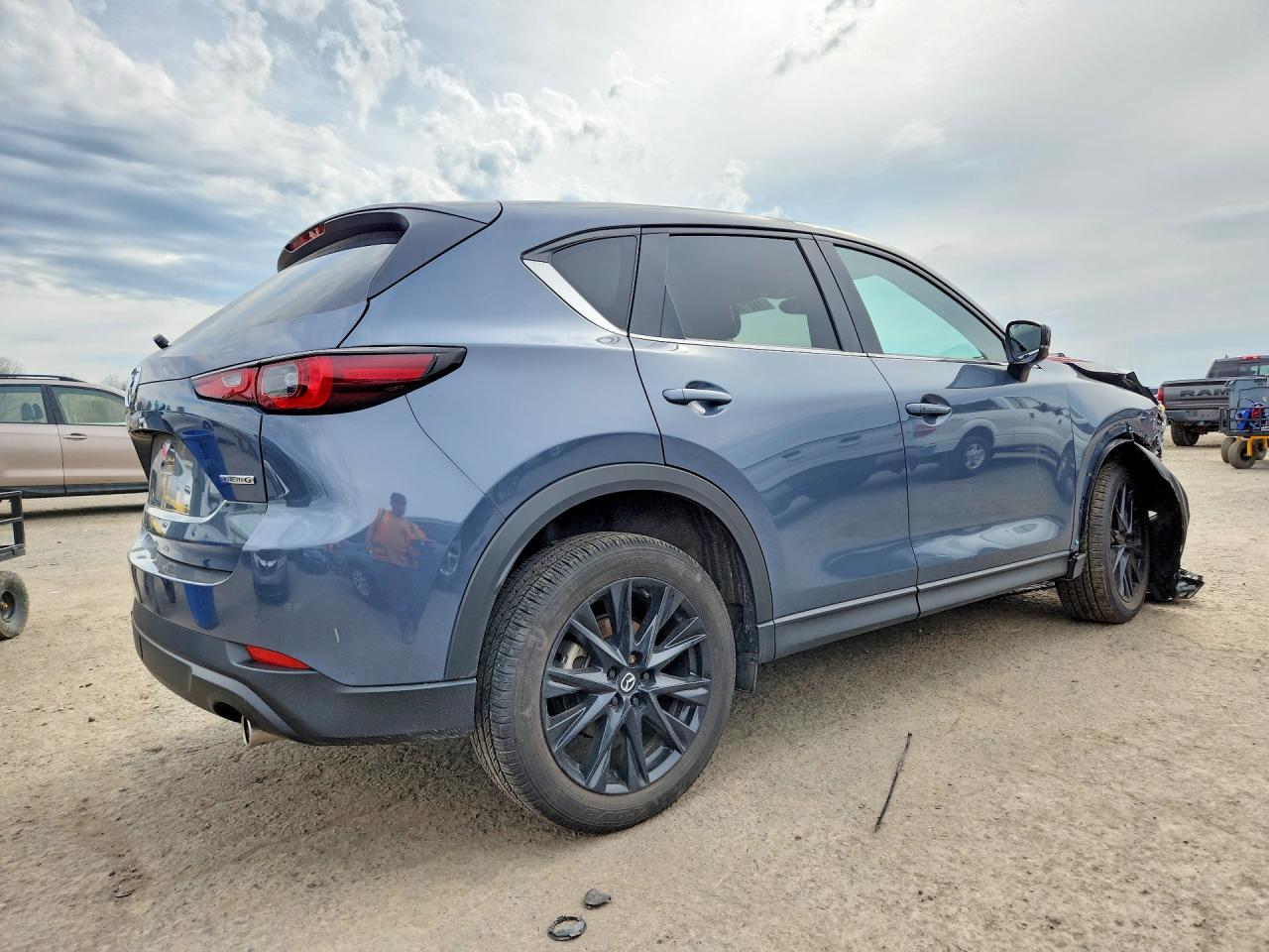 2022 Mazda Cx-5 Preferred - zdjęcie 3