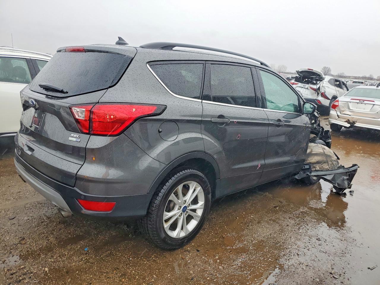 2019 Ford Escape Sel - zdjęcie 3
