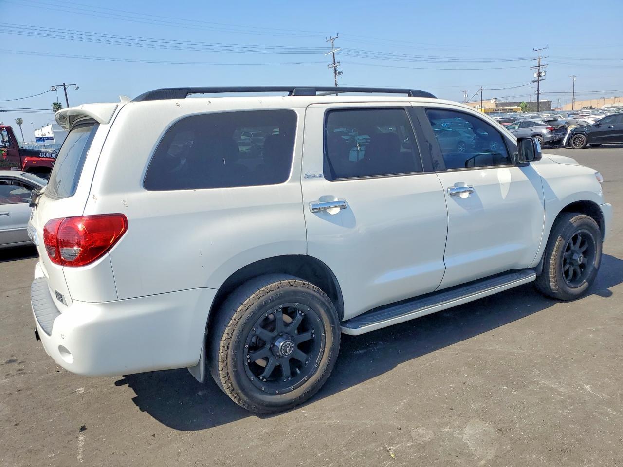 2013 Toyota Sequoia Platinum - zdjęcie 3