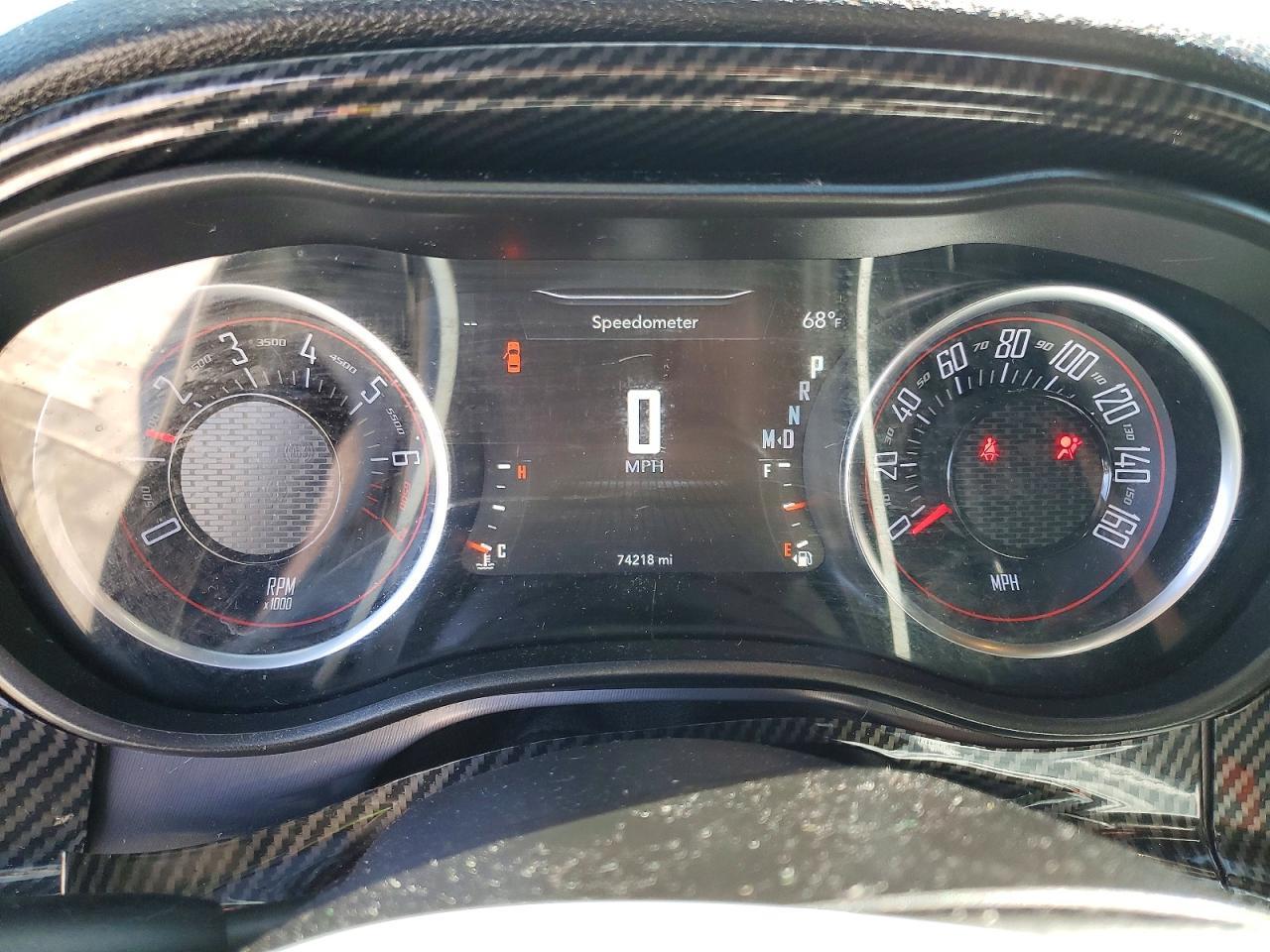 2020 Dodge Challenger Sxt - zdjęcie 9