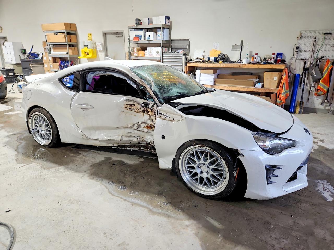 2017 Toyota 86 Base - zdjęcie 4