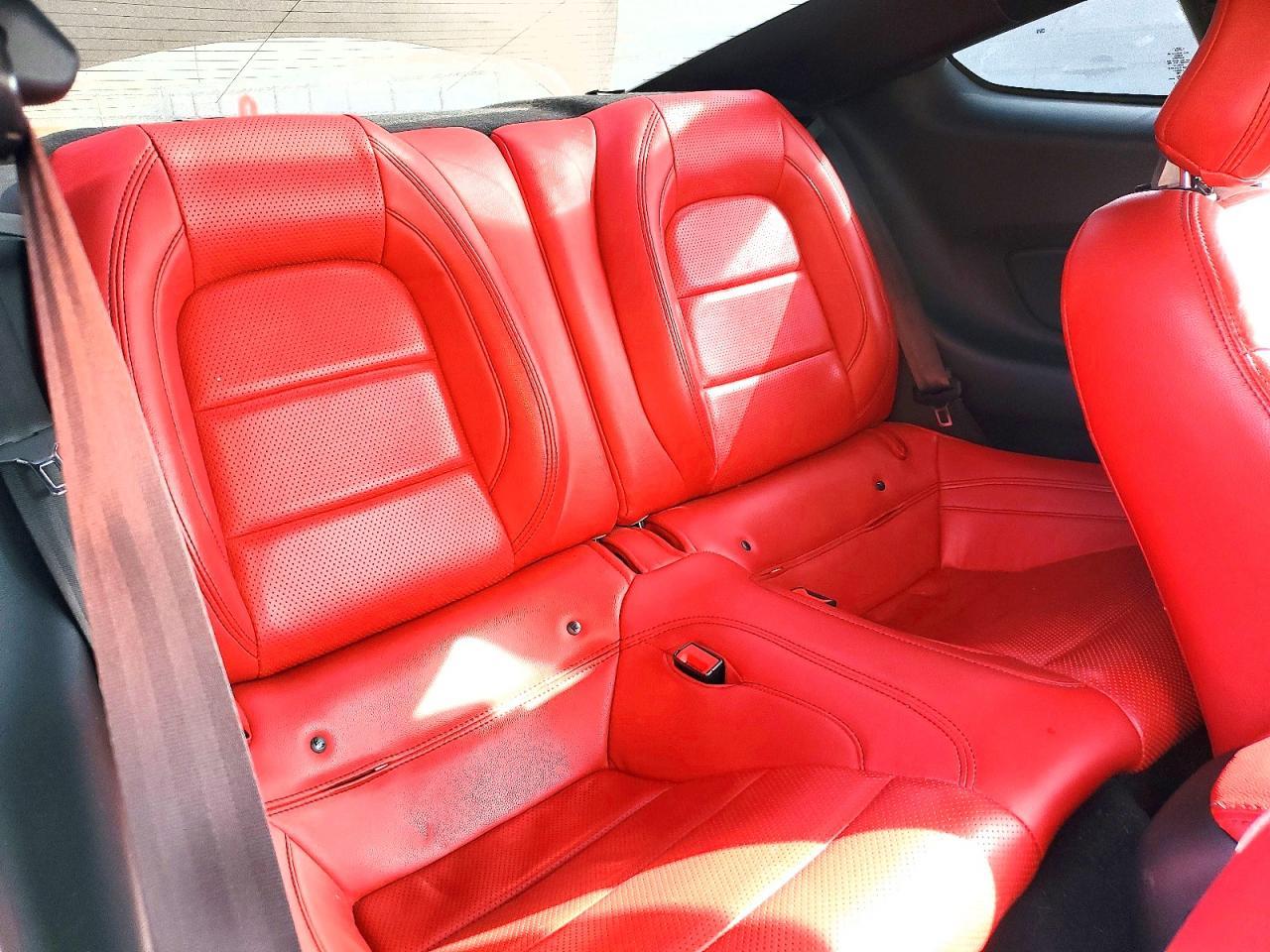 2020 Ford Mustang - zdjęcie 10