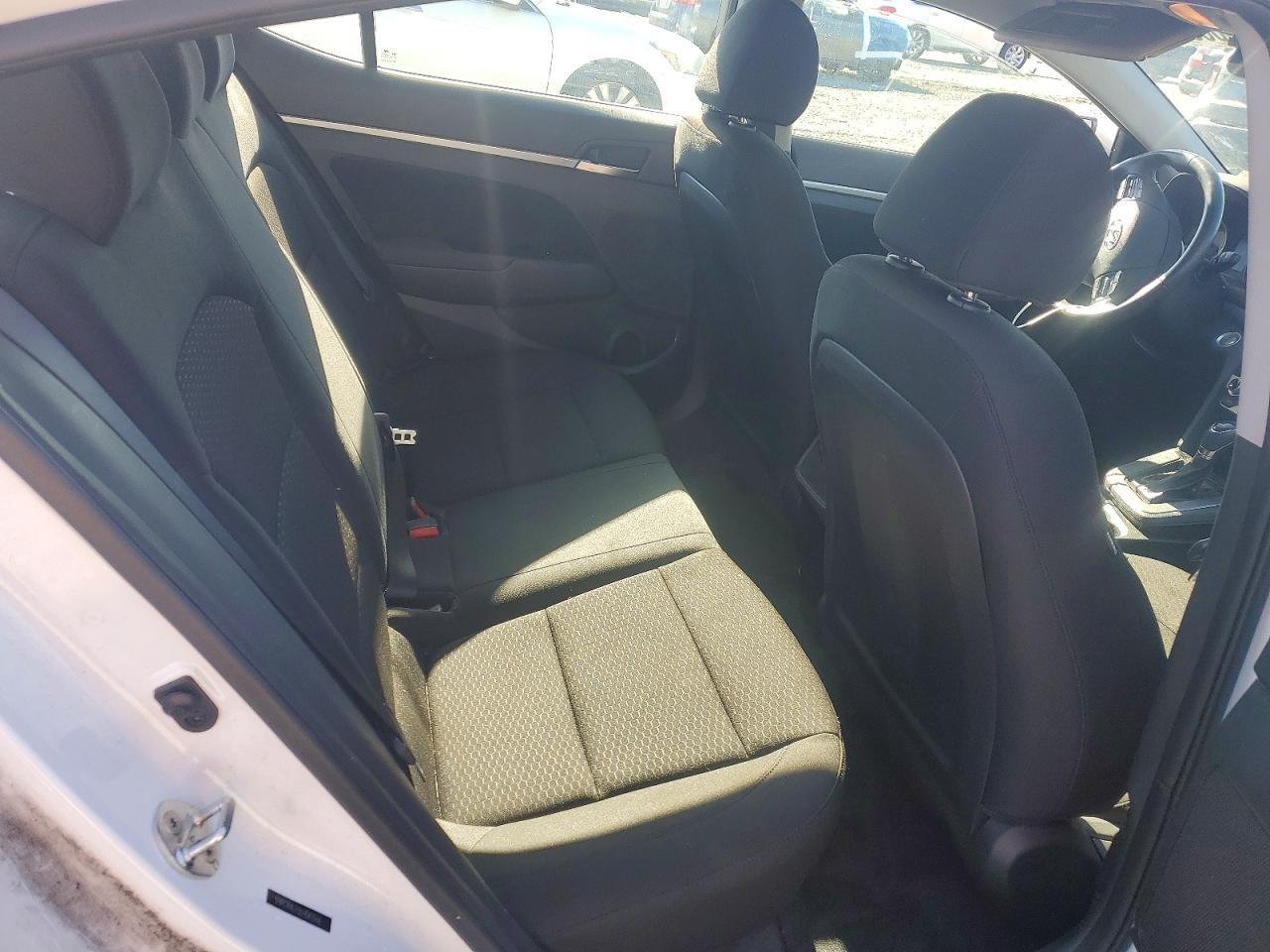 2020 Hyundai Elantra Value Edition - zdjęcie 10