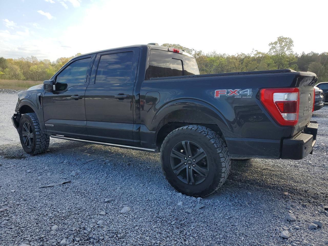 2022 Ford F150 Supercrew - zdjęcie 2