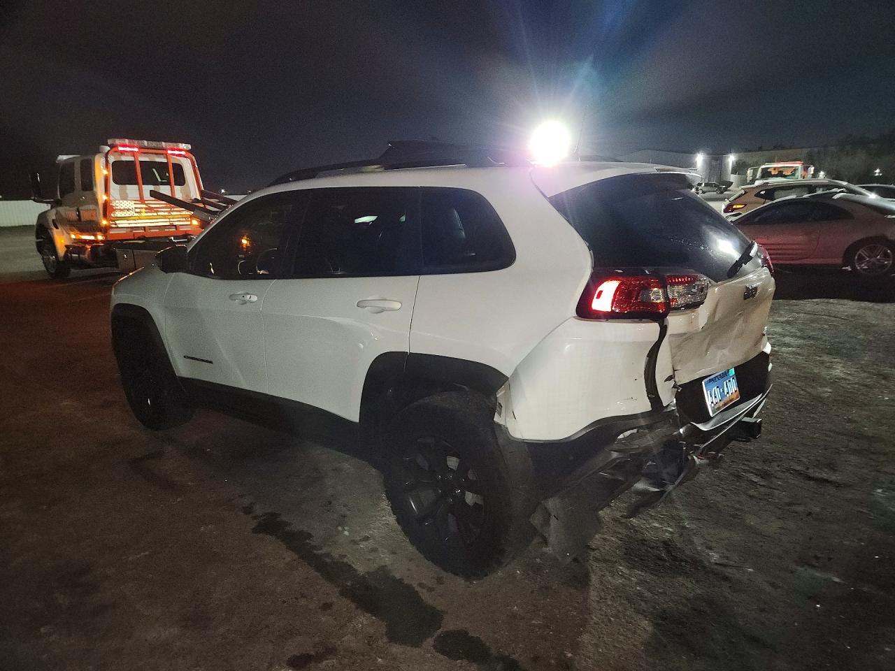 2016 Jeep Cherokee Trailhawk - zdjęcie 2