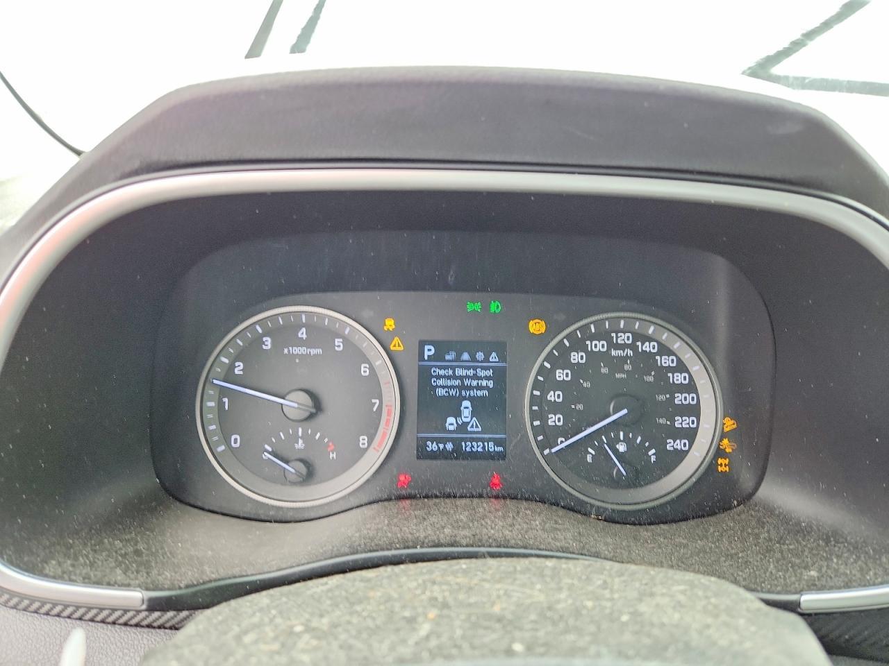 2021 Hyundai Tucson Value - zdjęcie 9