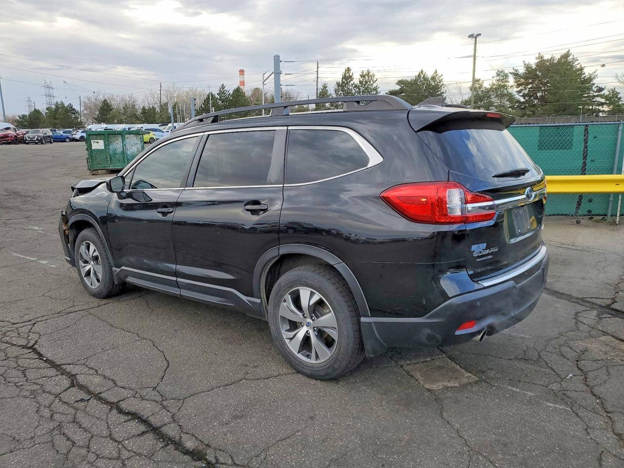 2019 Subaru Ascent Premium - zdjęcie 2
