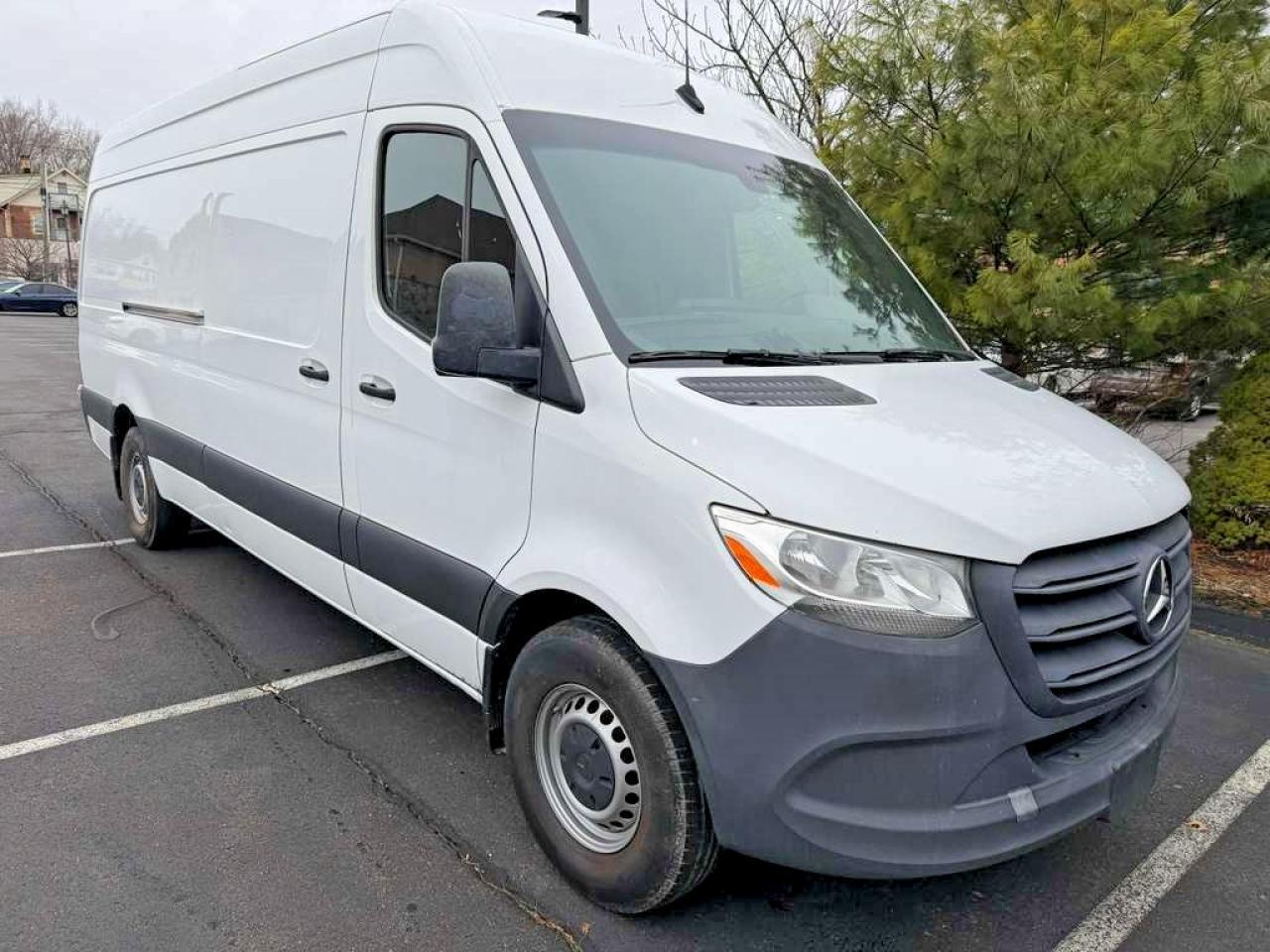 2023 Mercedes-Benz Sprinter 2500 - zdjęcie 4