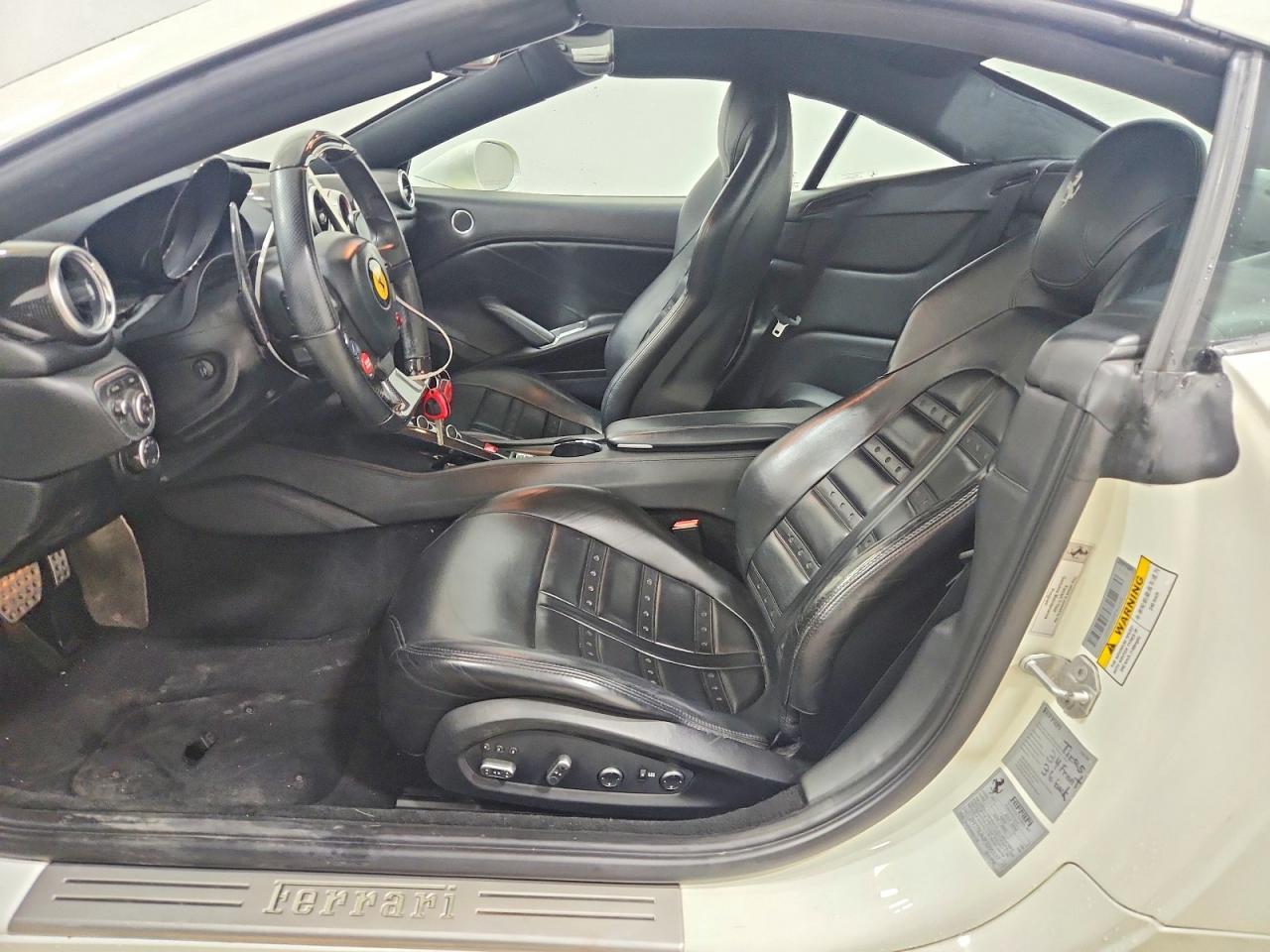 2015 Ferrari California T - zdjęcie 7