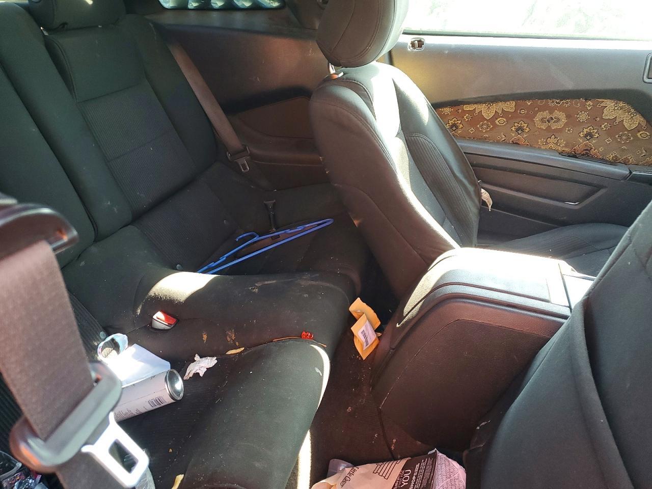 2013 Ford Mustang - zdjęcie 10