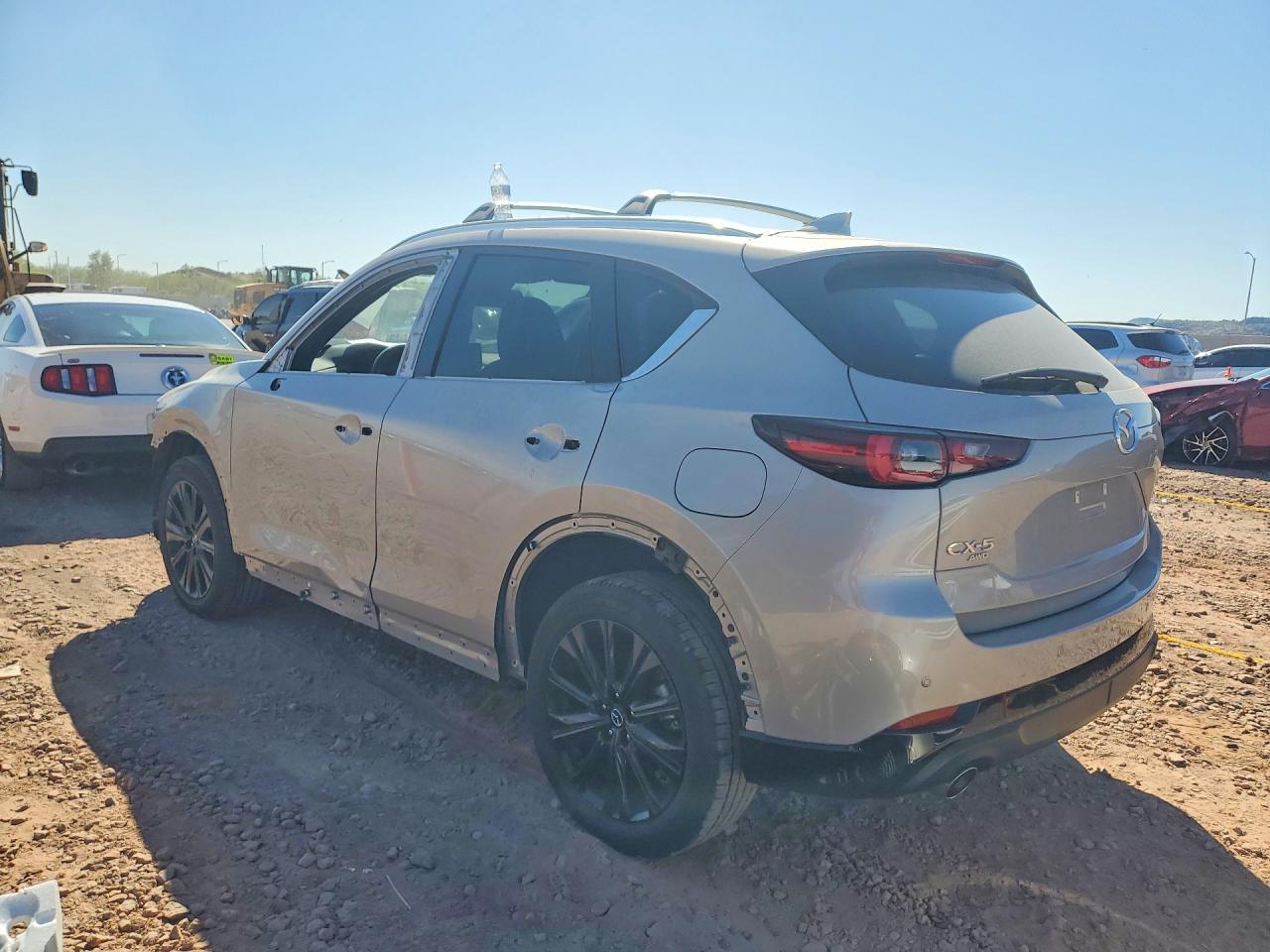 2025 Mazda Cx-5 Premium - zdjęcie 2