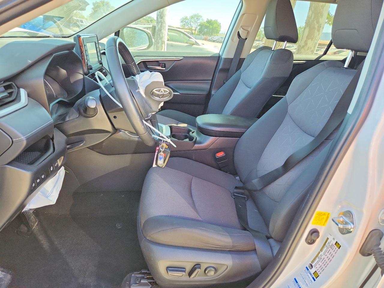 2019 Toyota Rav4 Hybrid Xle - zdjęcie 7