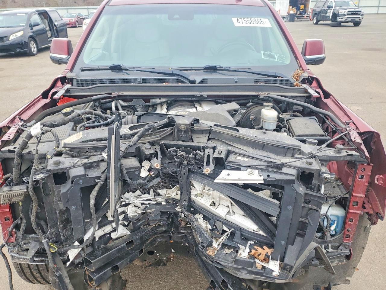 2018 Cadillac Escalade Luxury - zdjęcie 12