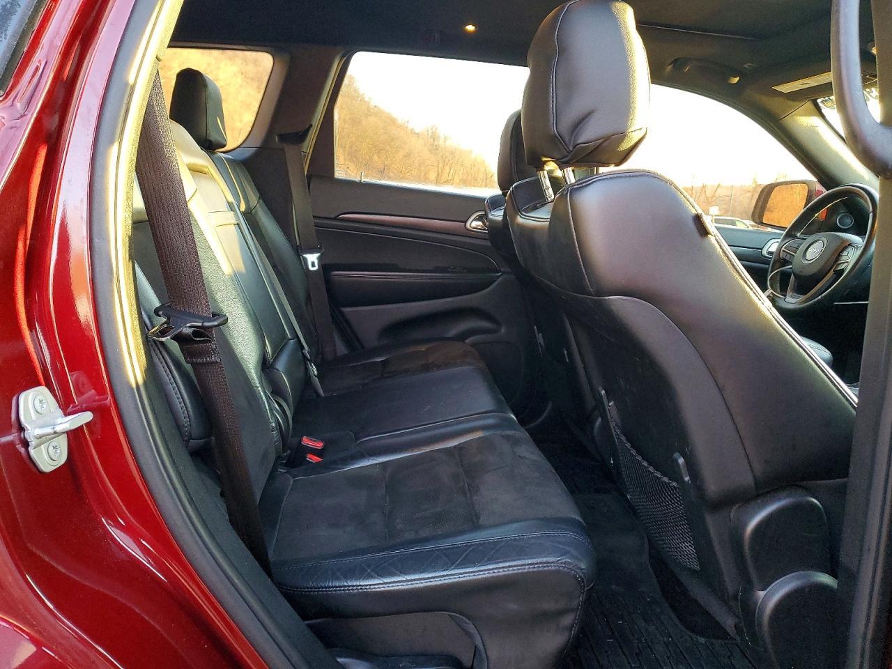 2018 Jeep Grand Cherokee Laredo - zdjęcie 11