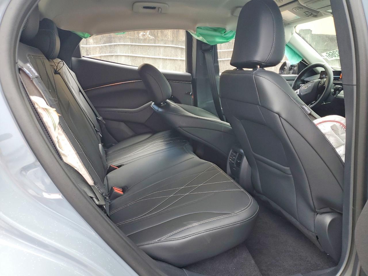 2025 Ford Mustang Mach-E Select - zdjęcie 10