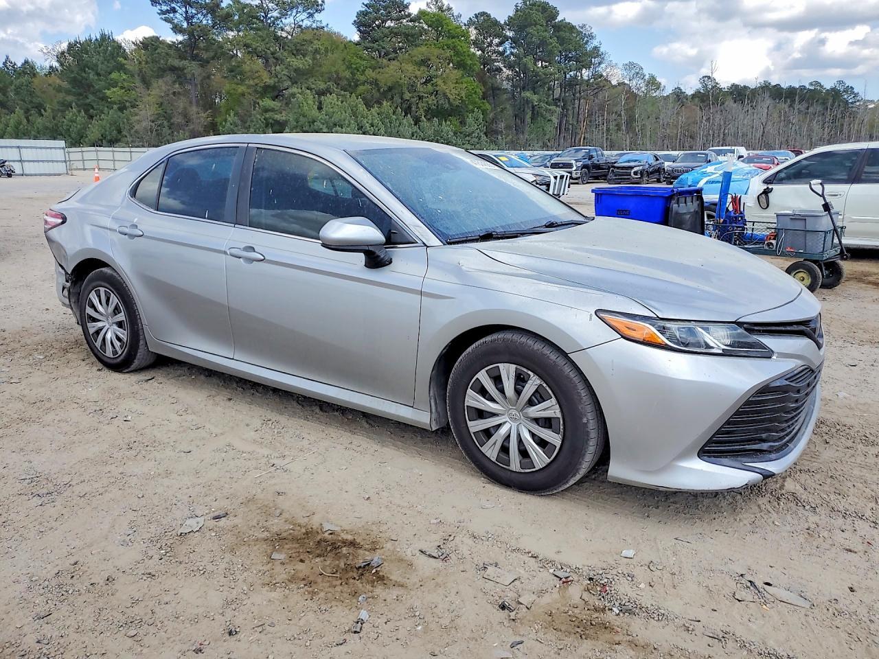 2018 Toyota Camry L - zdjęcie 4