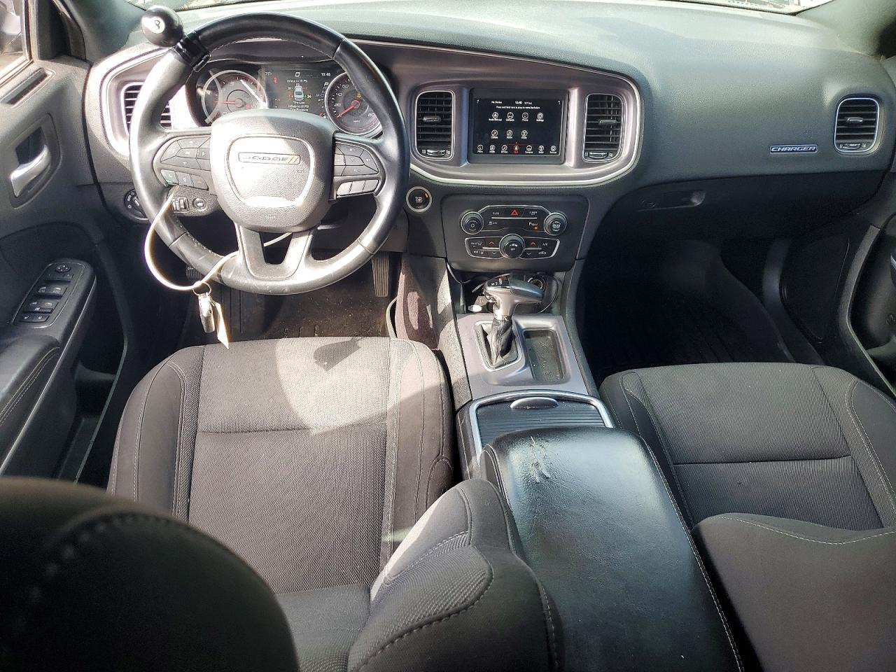 2019 Dodge Charger Sxt - zdjęcie 8