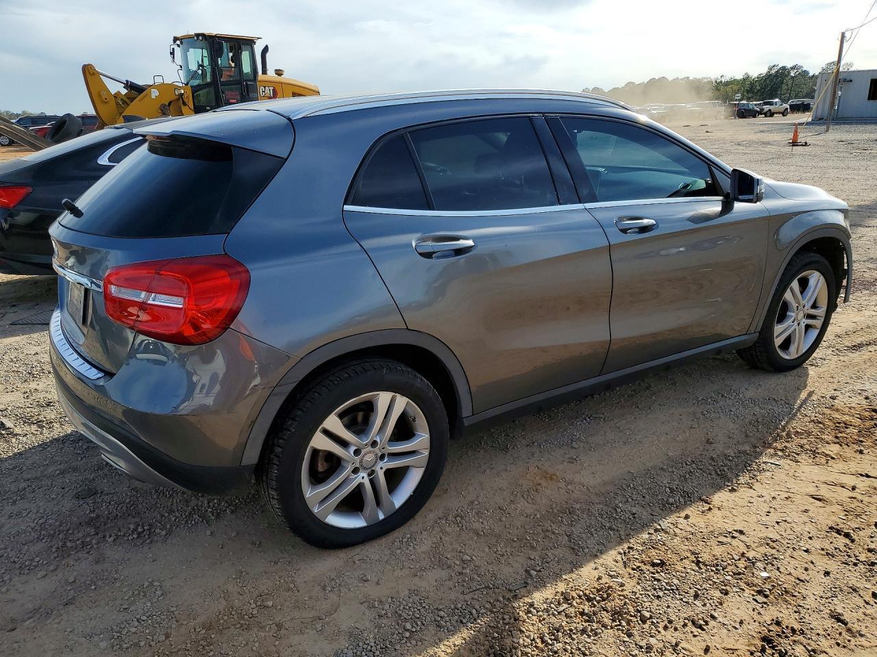 2015 Mercedes-Benz Gla 250 - zdjęcie 3