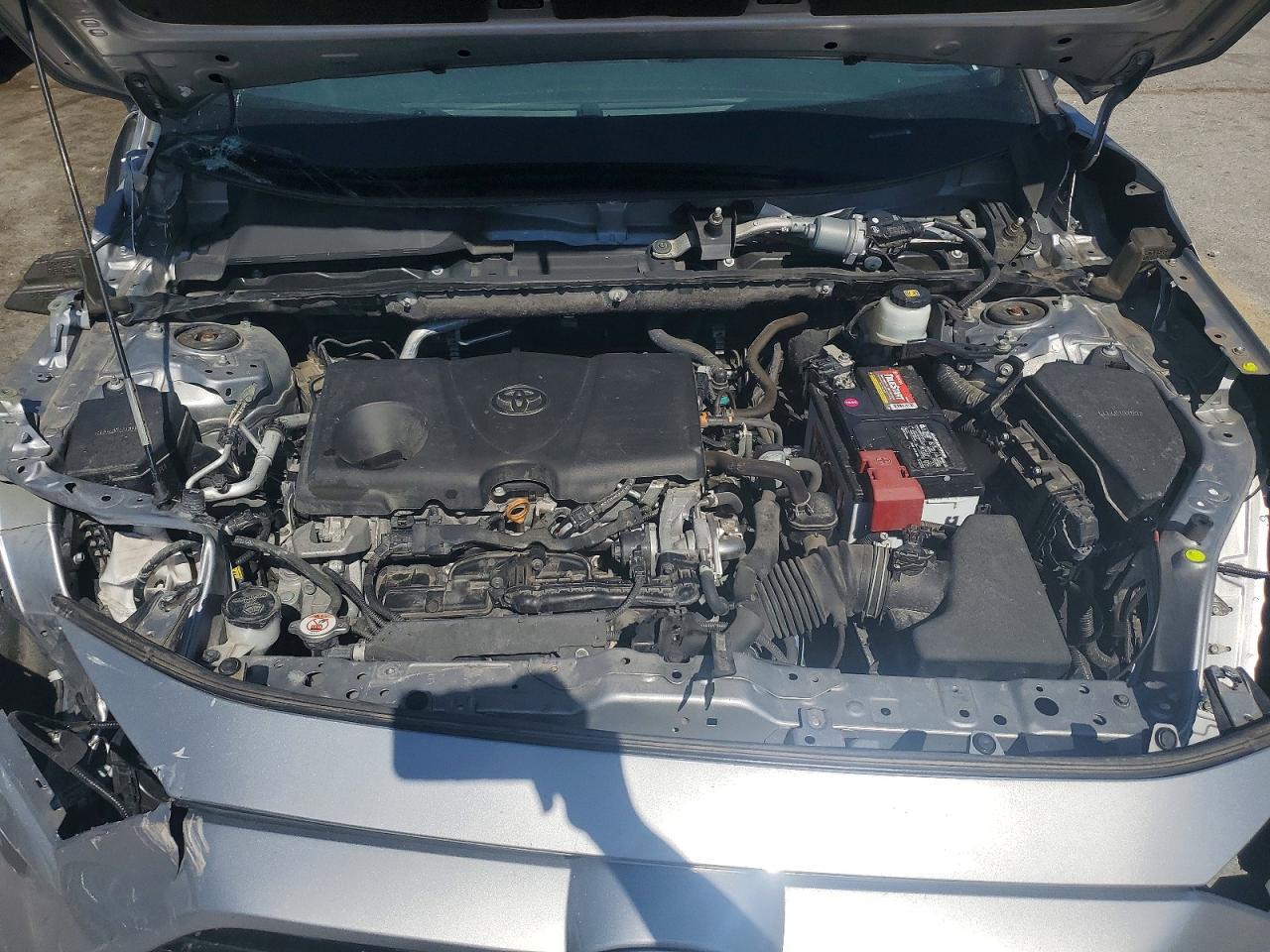 2021 Toyota Rav4 Xle - zdjęcie 11