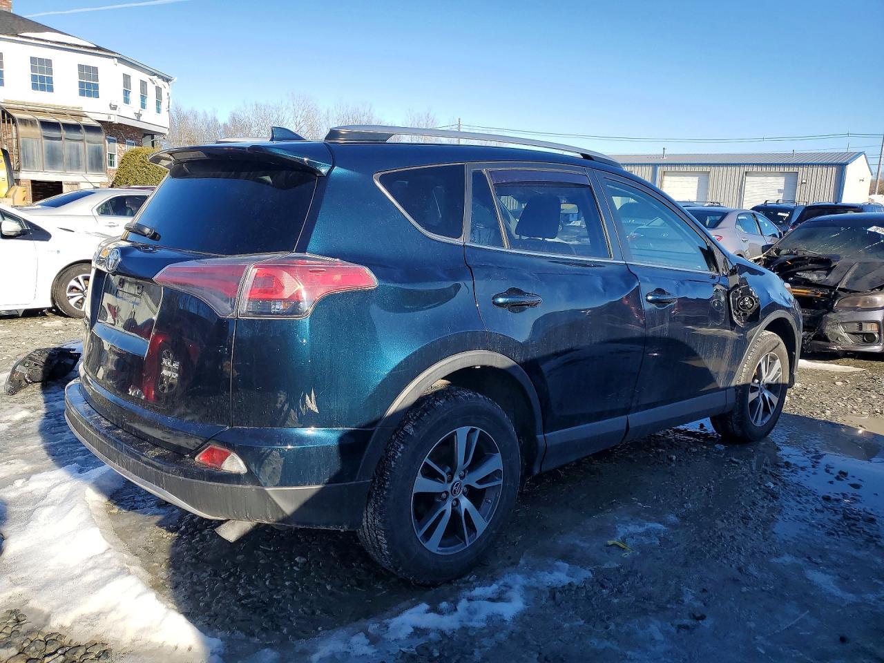 2018 Toyota Rav4 - zdjęcie 3