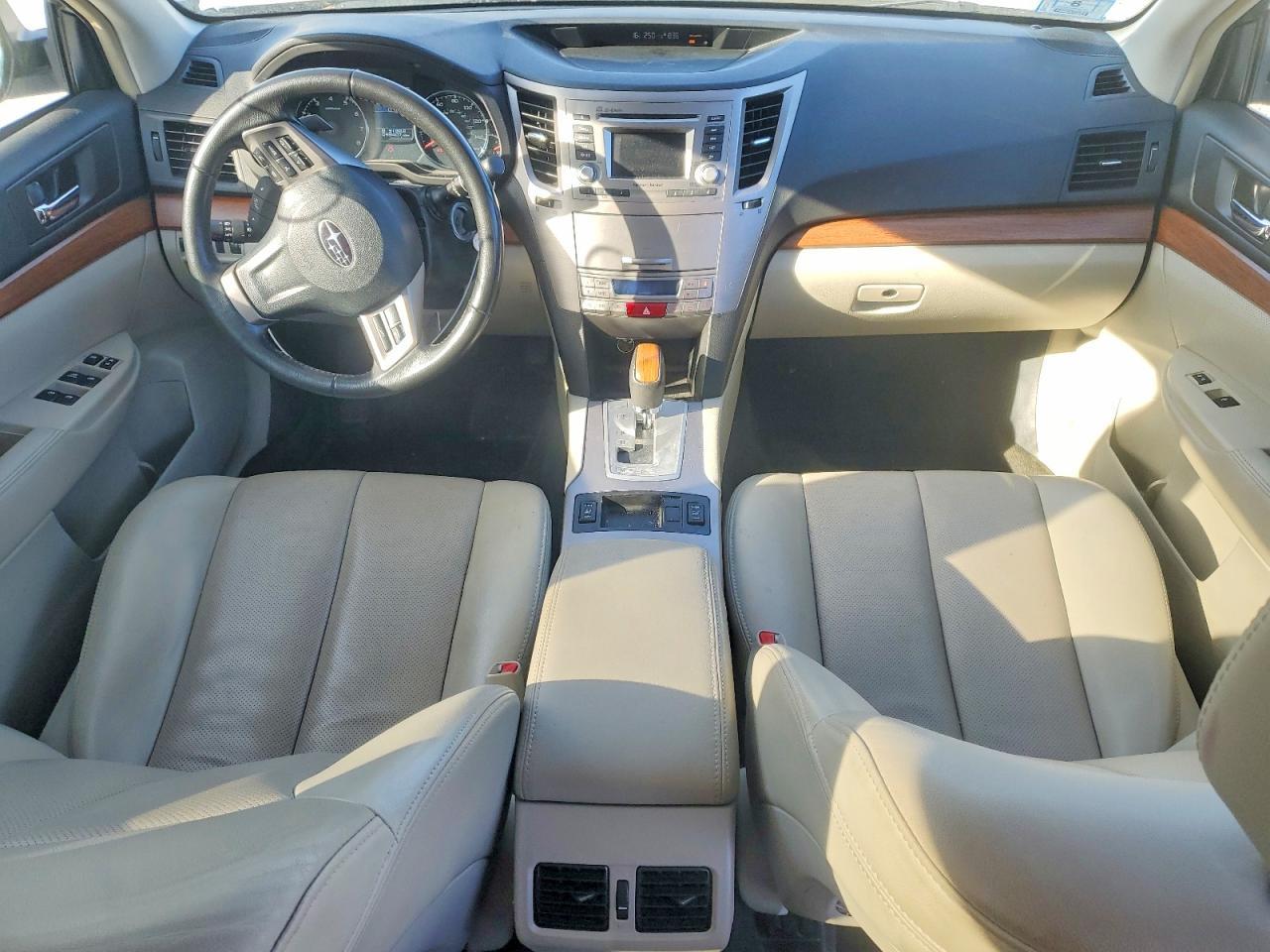 2013 Subaru Outback 2.5I Limited - zdjęcie 8