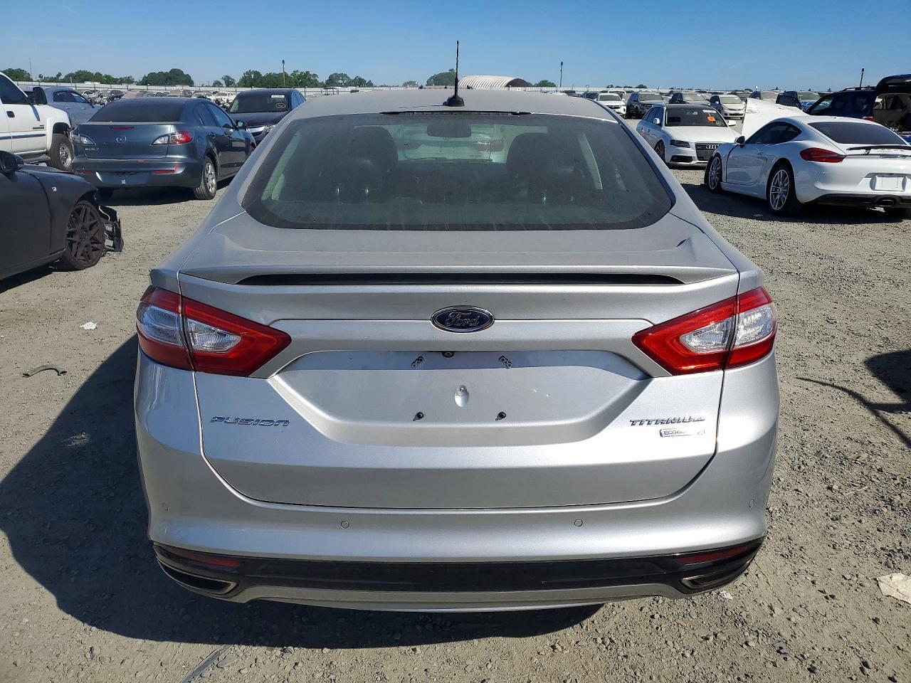 2014 Ford Fusion Titanium - zdjęcie 6