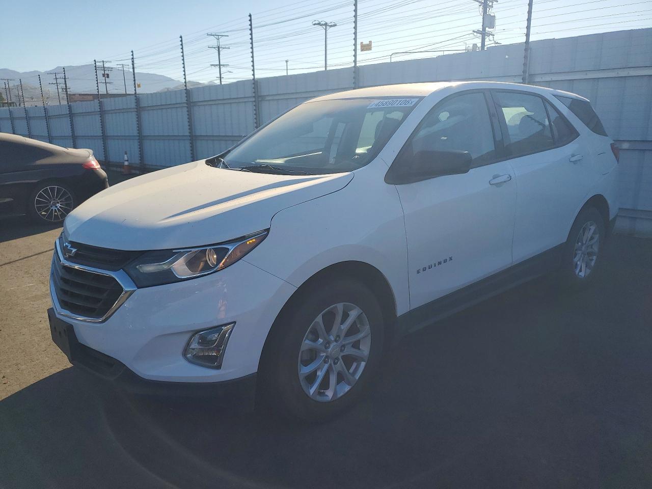 2019 Chevrolet Equinox Ls - zdjęcie główne