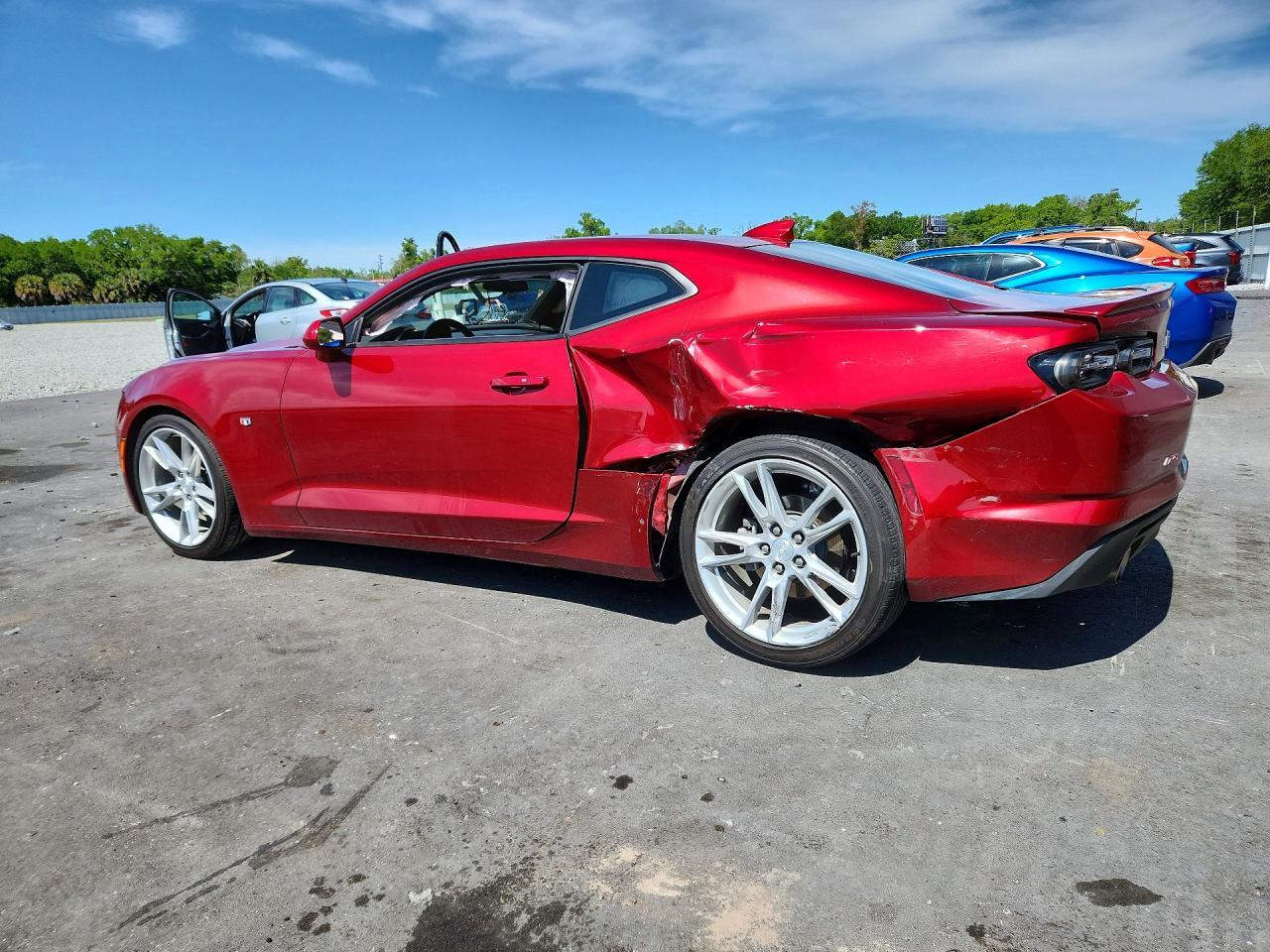 2023 Chevrolet Camaro Lt - zdjęcie 2