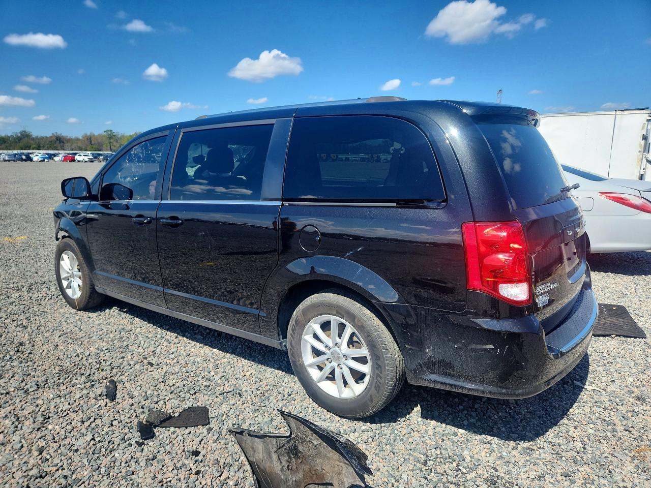 2018 Dodge Grand Caravan Sxt - zdjęcie 2