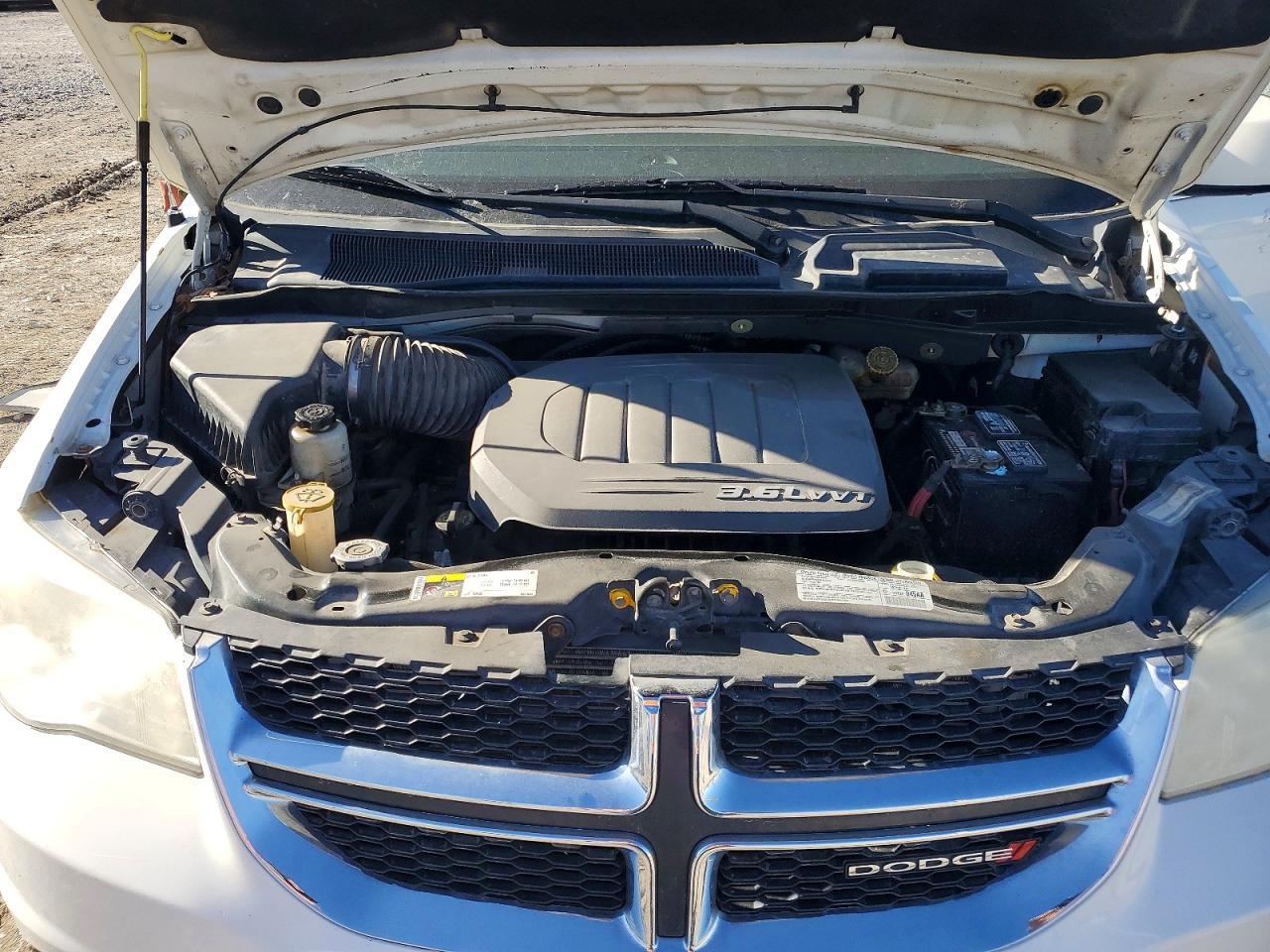 2013 Dodge Grand Caravan Crew - zdjęcie 12